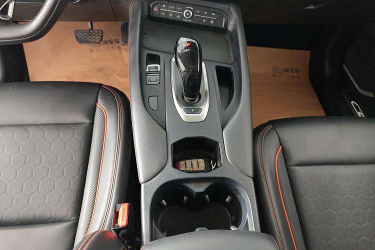 Used Haval F7 2020 1.5T Two-Wheel Drive i-Type Gear Lever