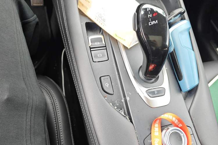 Used Haval F7 2020 1.5T Two-Wheel Drive i-Trend Gear Lever