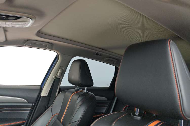 Used Haval F7 2020 1.5T Two-Wheel Drive i-Type Headliner
