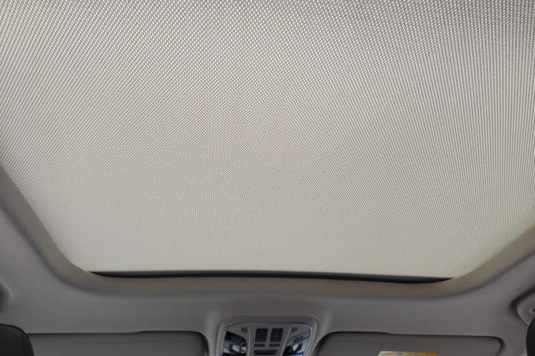 Used Haval F7 2020 1.5T Two-Wheel Drive i-Trend Headliner