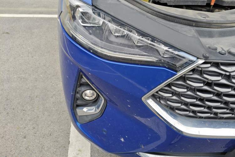Used Haval F7 2020 1.5T Two-Wheel Drive i-Trend Right Front Headlight