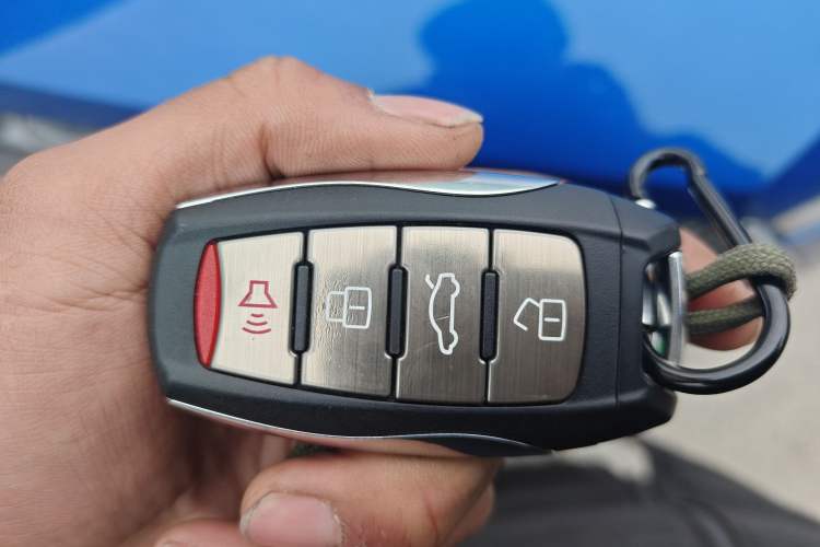 Used Haval F7 2020 1.5T Two-Wheel Drive i-Trend Vehicle Key