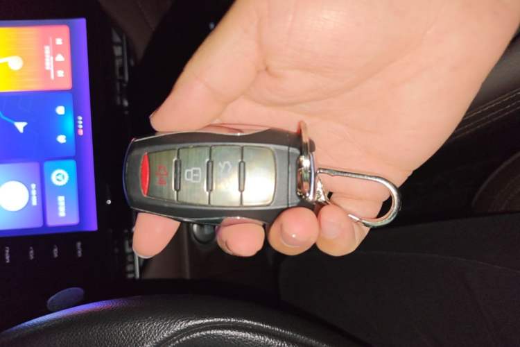 Used Haval F7 2020 1.5T Two-Wheel Drive i-Trend Vehicle Key