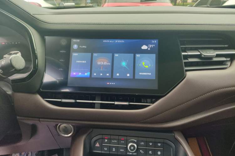 Used Haval F7 2020 2.0T All-Wheel Drive iJoy Audio And AC Panel