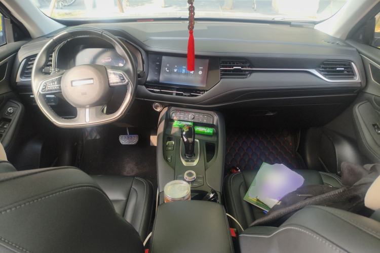 Used Haval F7 2020 1.5T Two-Wheel Drive i-Trend Center Console