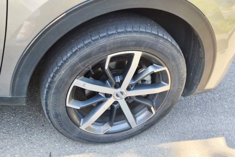 Used Haval F7 2020 1.5T Two-Wheel Drive i-Trend Exterior 1