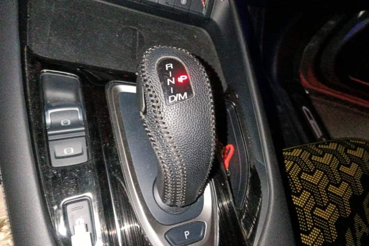 Used Haval F7 2020 1.5T Two-Wheel Drive i-Trend Gear Lever