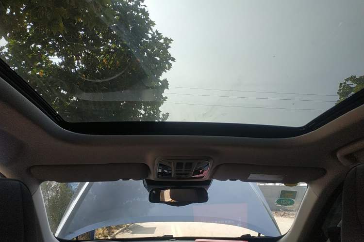 Used Haval F7 2020 2.0T All-Wheel Drive iJoy Headliner