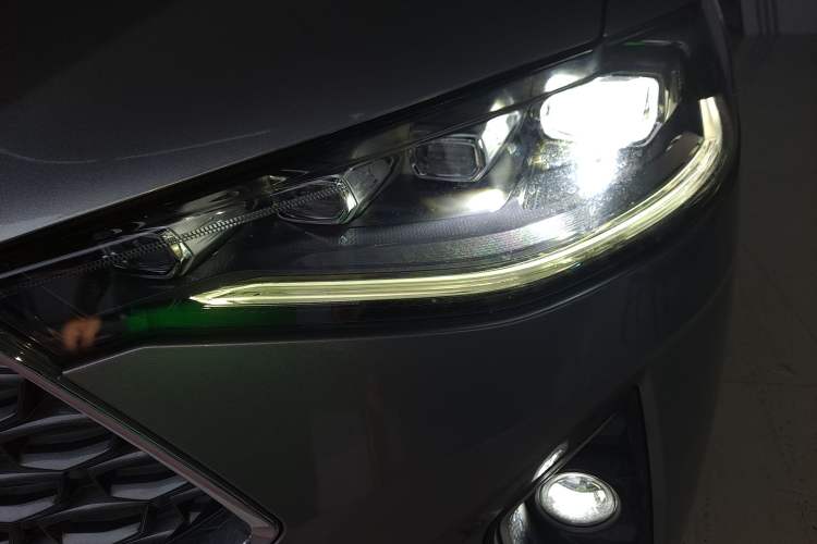 Used Haval F7 2020 1.5T Two-Wheel Drive i-Trend Left Front Headlight