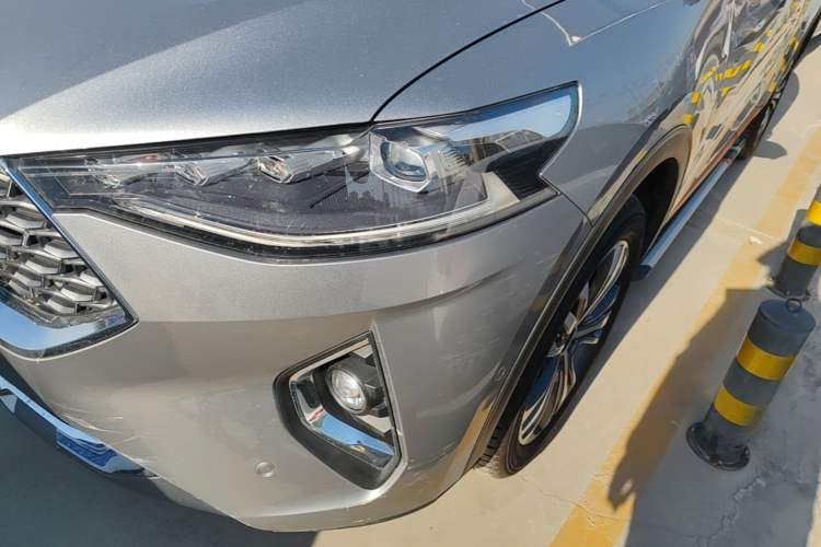 Used Haval F7 2020 2.0T Two-Wheel Drive i-Van Left Front Headlight