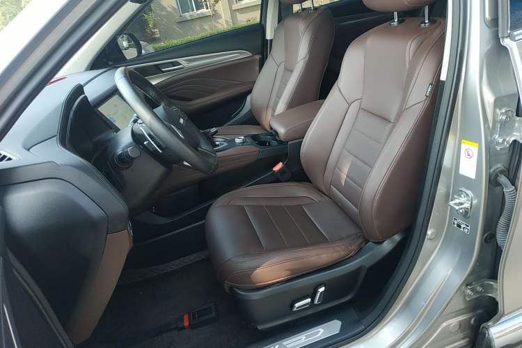 Used Haval F7 2020 2.0T All-Wheel Drive iJoy Left Front Seat