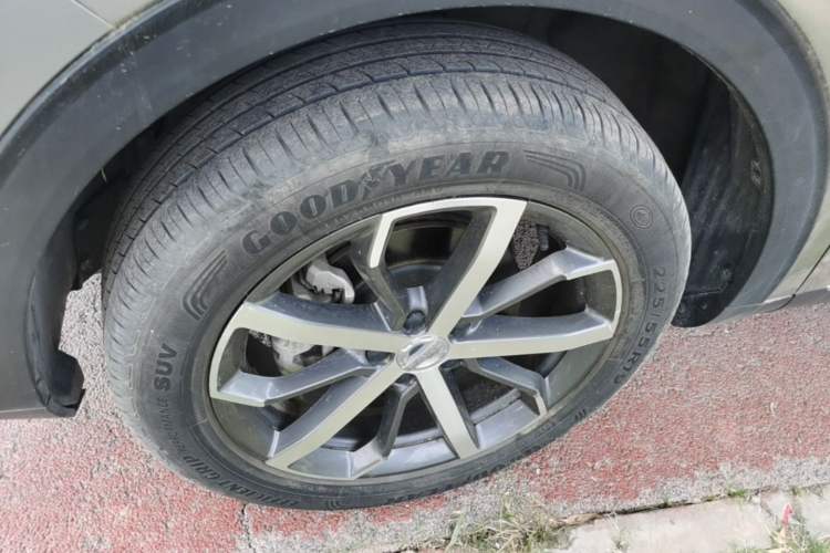Used Haval F7 2020 1.5T Two-Wheel Drive i-Trend Left Front Wheel Hub