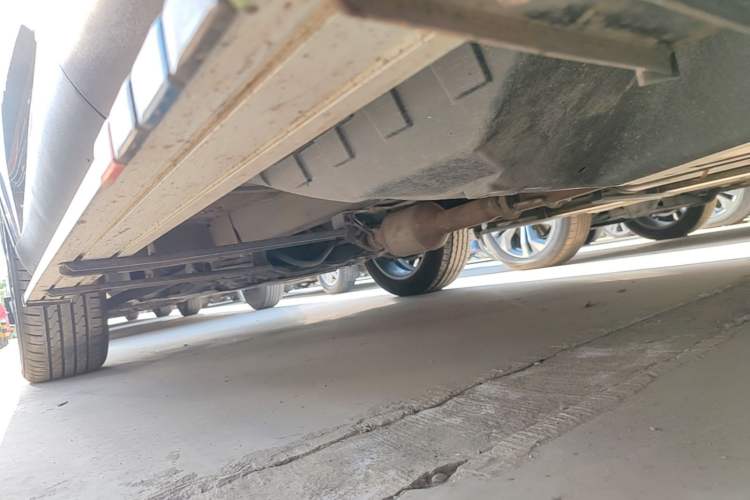 Used Haval F7 2020 2.0T Two-Wheel Drive i-Van Left Side Sill