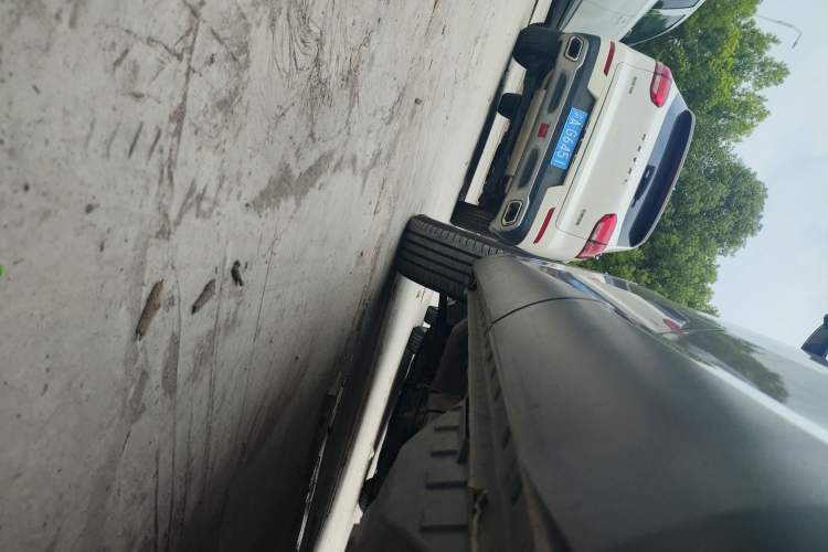 Used Haval F7 2020 2.0T All-Wheel Drive iJoy Left Side Sill