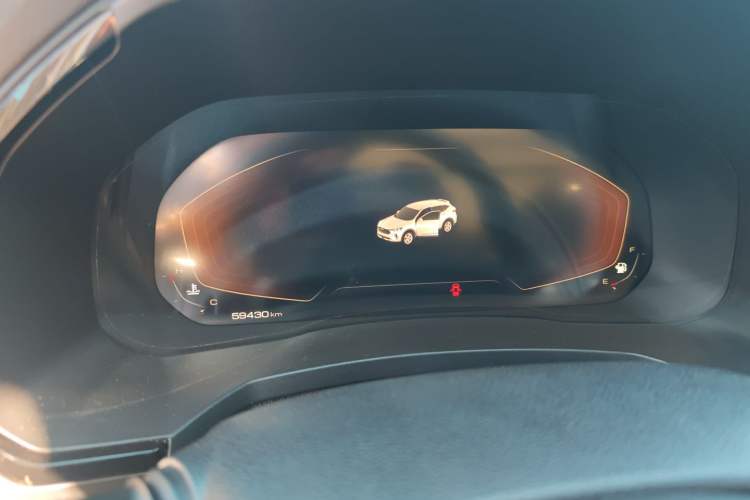 Used Haval F7 2020 2.0T Two-Wheel Drive i-Van Odometer Close Up