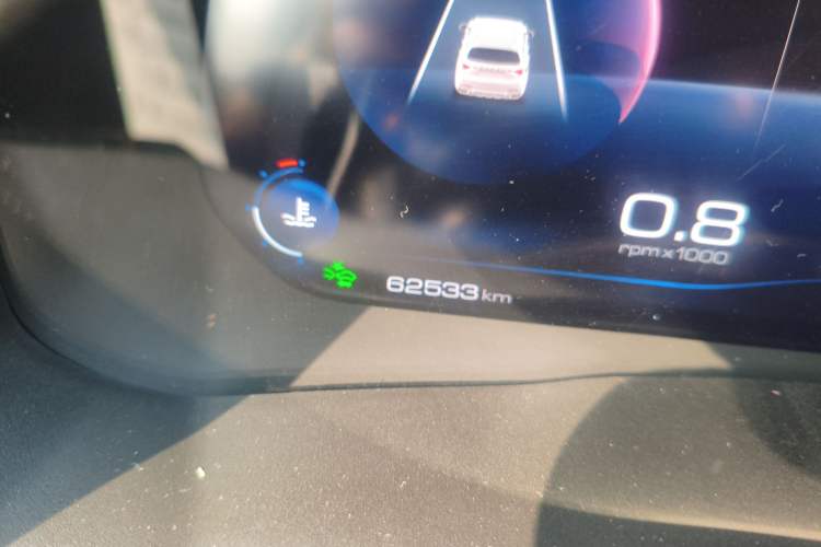 Used Haval F7 2020 1.5T Two-Wheel Drive i-Trend Odometer Close Up