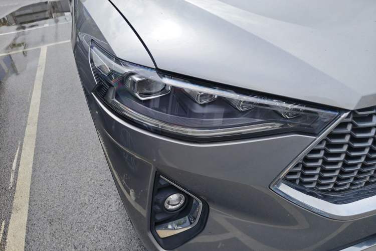 Used Haval F7 2020 1.5T Two-Wheel Drive i-Type Right Front Headlight