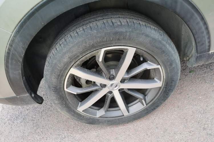 Used Haval F7 2020 1.5T Two-Wheel Drive i-Trend Right Rear Wheel Hub