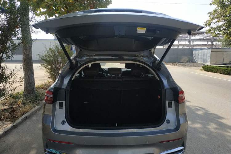 Used Haval F7 2020 2.0T All-Wheel Drive iJoy Trunk