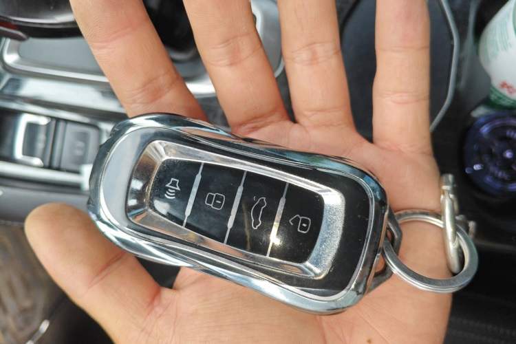 Used Haval F7 2020 1.5T Two-Wheel Drive i-Type Vehicle Key