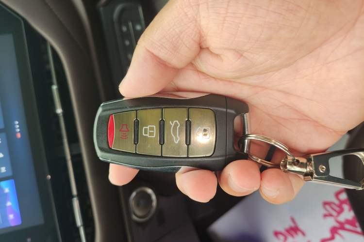 Used Haval F7 2020 2.0T All-Wheel Drive iJoy Vehicle Key