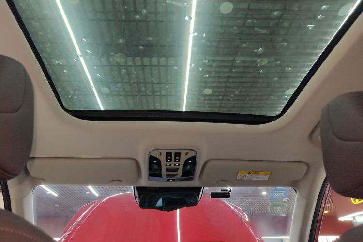 Used Haval F7 2020 2.0T Two-Wheel Drive i-Van Headliner