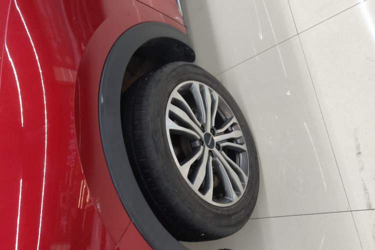 Used Haval F7 2020 2.0T Two-Wheel Drive i-Van Left Front Wheel Hub