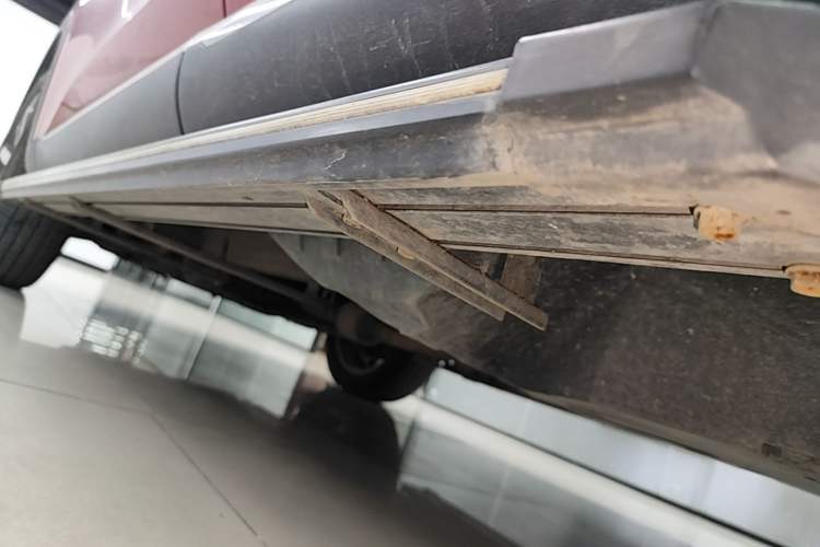 Used Haval F7 2020 1.5T Two-Wheel Drive i-Trend Left Side Sill