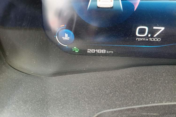 Used Haval F7 2020 1.5T Two-Wheel Drive i-Trend Odometer Close Up
