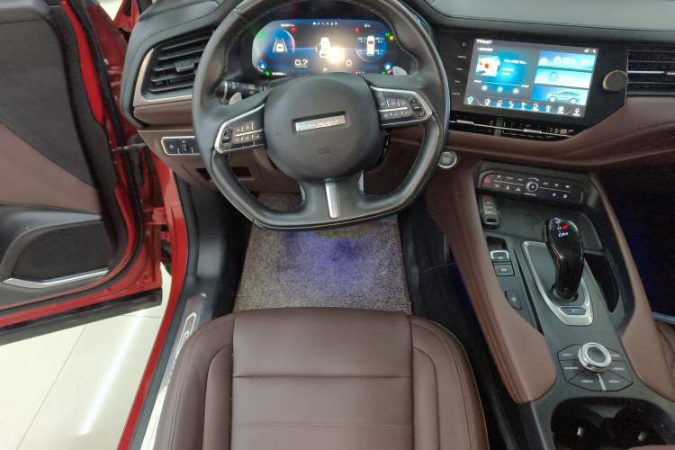 Used Haval F7 2020 2.0T Two-Wheel Drive i-Van Steering Wheel