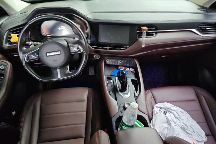 Used Haval F7 2020 1.5T Two-Wheel Drive i-Trend Center Console