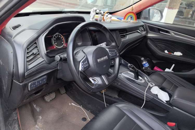 Used Haval F7 2020 1.5T Two-Wheel Drive i-Trend Center Console