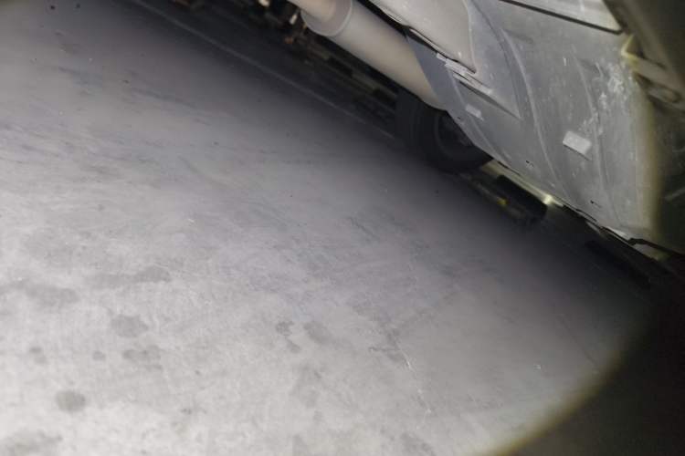 Used Haval F7 2020 2.0T Two-Wheel Drive i-Van Chassis Front Left