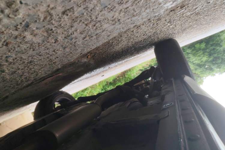 Used Haval F7 2020 2.0T Two-Wheel Drive i-Van Chassis Front Right