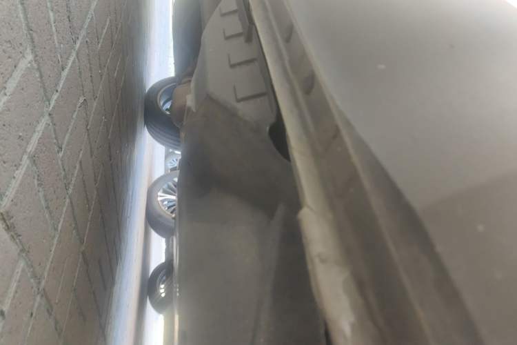 Used Haval F7 2020 2.0T Two-Wheel Drive i-Van Chassis Rear Left