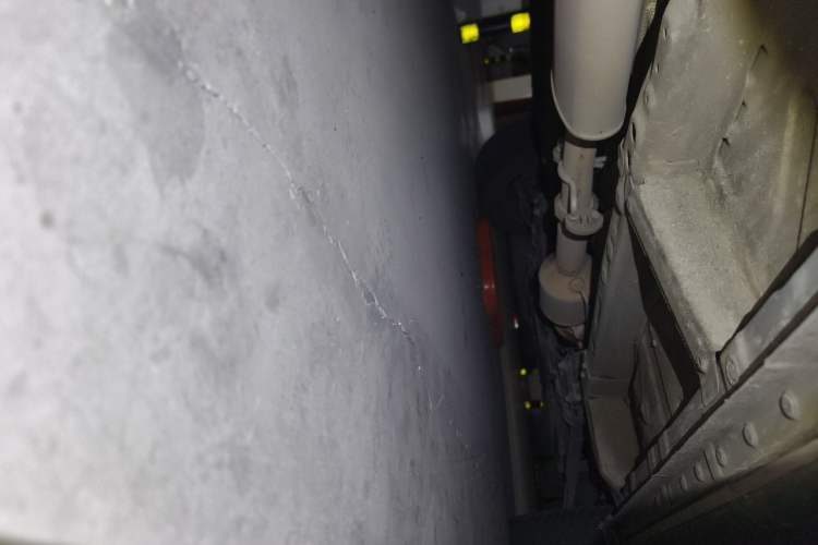 Used Haval F7 2020 2.0T Two-Wheel Drive i-Van Chassis Rear Right