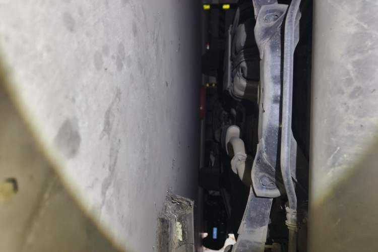 Used Haval F7 2020 2.0T Two-Wheel Drive i-Van Chassis Rear
