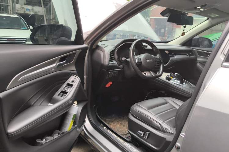 Used Haval F7 2020 1.5T Two-Wheel Drive i-Type Driver Seat