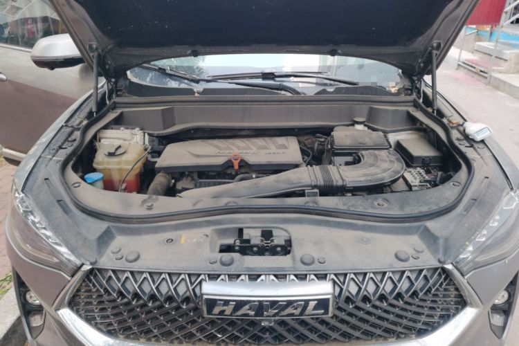 Used Haval F7 2020 1.5T Two-Wheel Drive i-Type Engine Bay