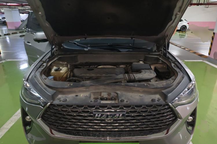 Used Haval F7 2020 2.0T All-Wheel Drive iJoy Engine Bay