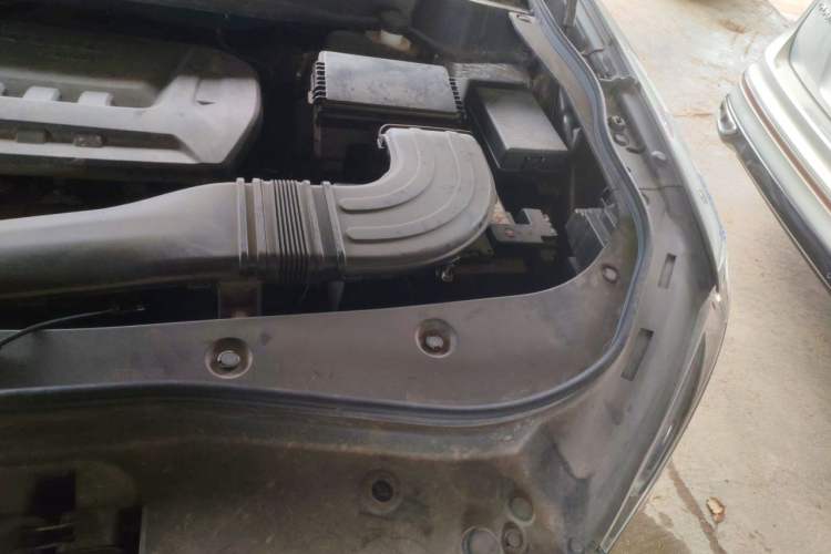 Used Haval F7 2020 2.0T Two-Wheel Drive i-Van Engine Bay Left