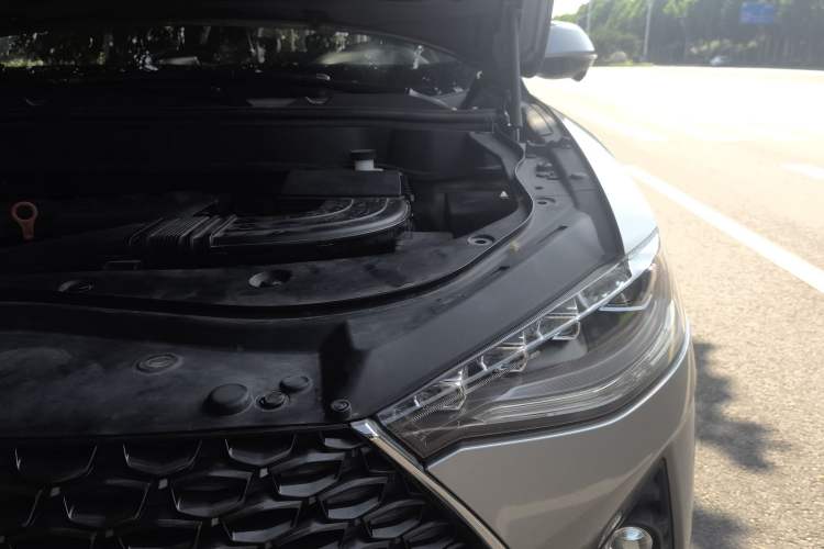 Used Haval F7 2020 1.5T Two-Wheel Drive i-Trend Engine Bay Left