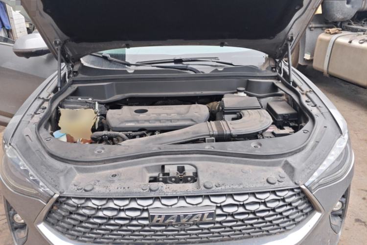 Used Haval F7 2020 2.0T All-Wheel Drive iJoy Engine Bay