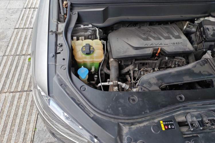 Used Haval F7 2020 1.5T Two-Wheel Drive i-Trend Engine Bay Right