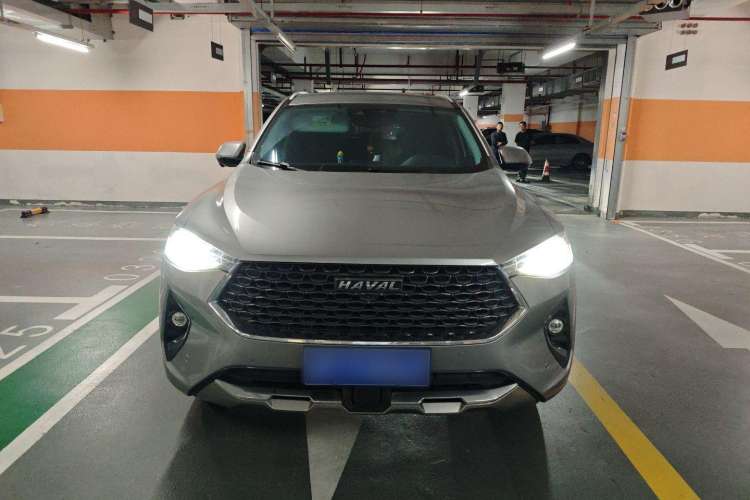 Used Haval F7 2020 2.0T Two-Wheel Drive i-Van Exterior 1