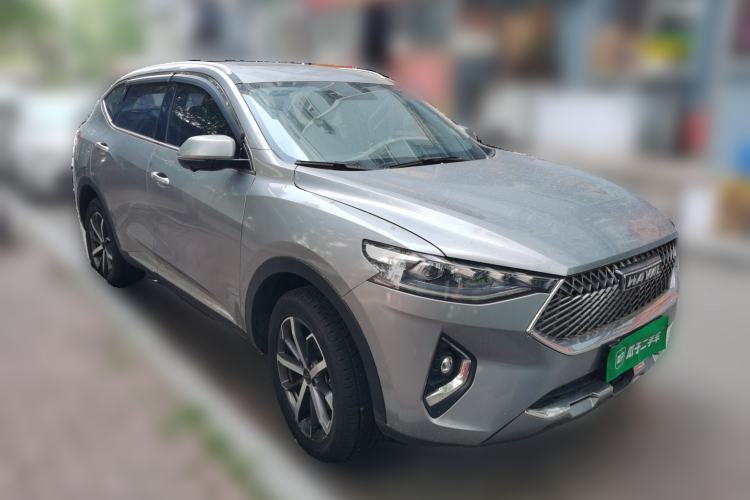 Used Haval F7 2020 1.5T Two-Wheel Drive i-Type Front Right 45 Deg