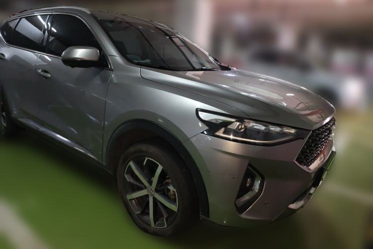 Used Haval F7 2020 2.0T All-Wheel Drive iJoy Front Right 45 Deg