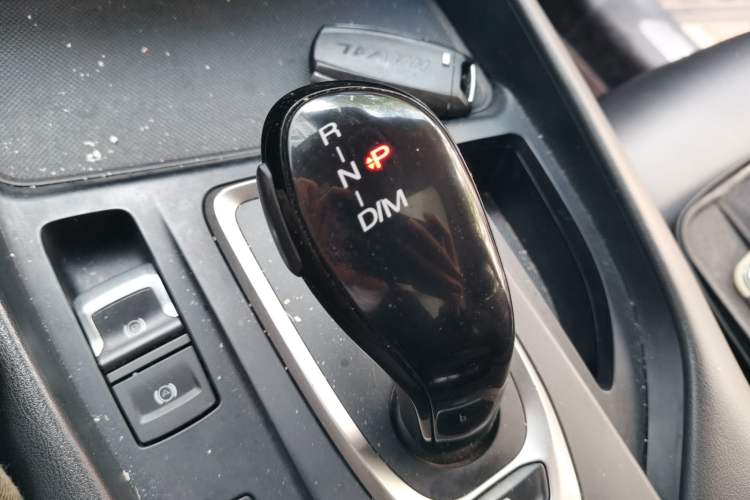 Used Haval F7 2020 1.5T Two-Wheel Drive i-Type Gear Lever