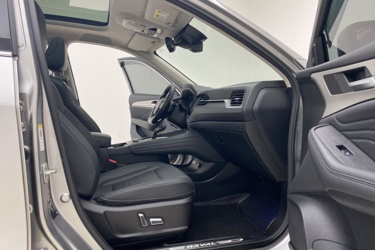 Used Haval F7 2020 1.5T Two-Wheel Drive i-Trend Interior 1