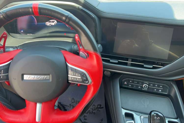 Used Haval F7 2020 1.5T Two-Wheel Drive i-Trend Interior 3